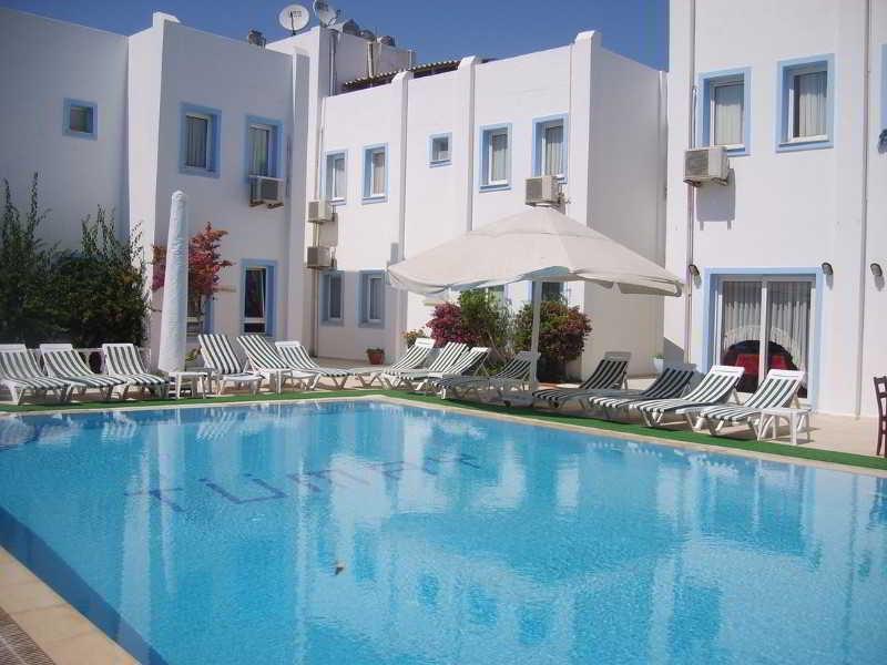 Tuemay Hotel Bitez Esterno foto