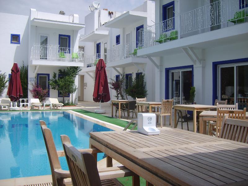 Tuemay Hotel Bitez Esterno foto